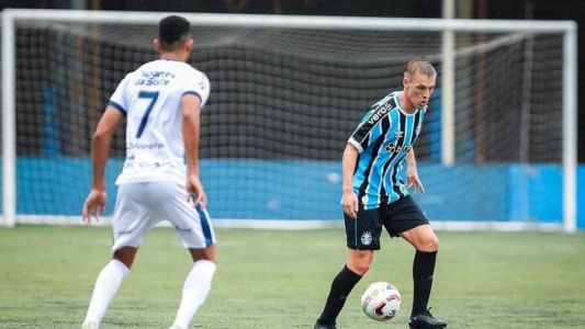 Volante sofreu a lesão em duelo contra o São José, pela COPA FGF