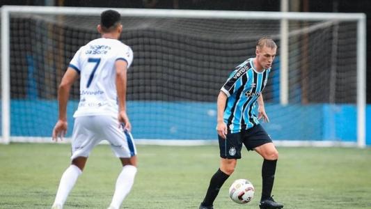 Volante sofreu a lesão em duelo contra o São José, pela COPA FGF