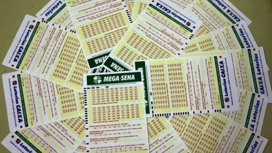 Volantes para jogar na mega-sena