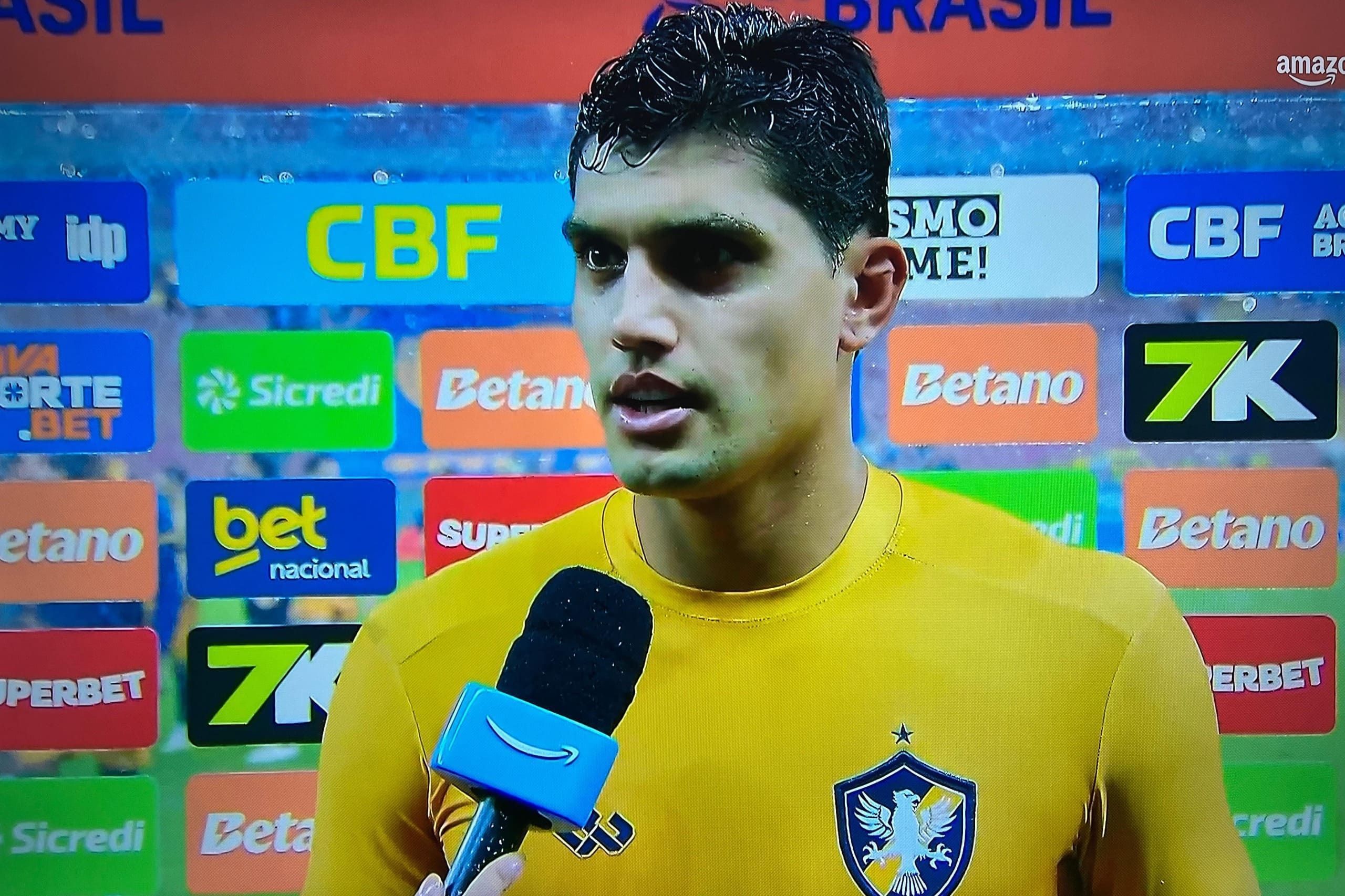 Retrô encerra melhor campanha na Copa do Brasil, e goleiro lamenta eliminação