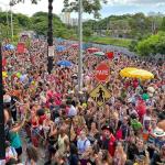 Arrastando multidões: 'Volta Belchior' e 'Bloco da Calixto' são destaques deste sábado de Carnaval em BH