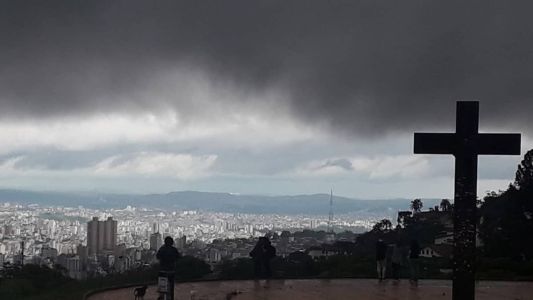 Volume de chuva em Belo Horizonte é acima da média