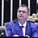 Câmara aprova lei que afeta transparência em licitações e pode levar à formação de cartéis