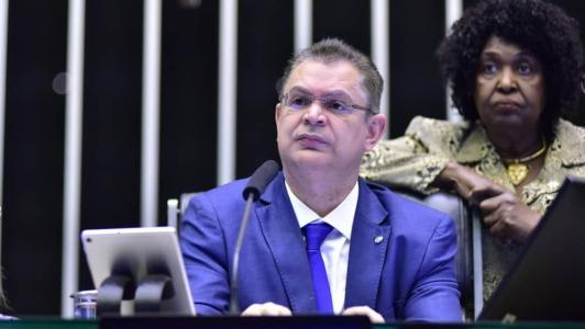 Votação aconteceu na madrugada de quinta-feira (30) sem a presença do presidente Arthur Lira (PP-AL)