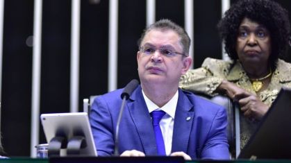 Votação aconteceu na madrugada de quinta-feira (30) sem a presença do presidente Arthur Lira (PP-AL)