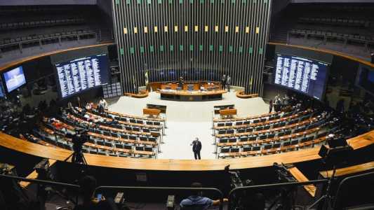 Votação da reforma tributária no plenário da Câmara dos Deputados deve acontecer nesta quinta-feira (6)