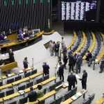 Câmara aprova texto-base de projeto que reonera folha de pagamentos, mas votação final fica para quinta