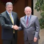 Lira negocia com governo e deputados concessão no texto do marco fiscal, dizem aliados