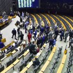 Voto de qualidade no Carf é aprovado e destrava pauta na Câmara; saiba o que muda