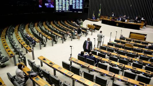Votação no plenário da Câmara dos Deputados deve acontecer entre terça-feira (22) e quarta-feira (23)