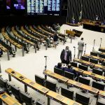 Líderes marcam nova reunião, e votação do marco fiscal acontece até quarta-feira na Câmara dos Deputados