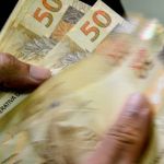 Classe média brasileira ficou mais endividada e inadimplente em maio, revela CNC
