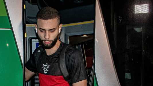 Wagner Leonardo está confirmado na defesa do Vitória