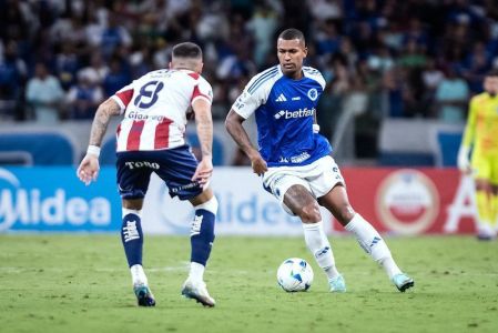 Walace voltou a ser titular em jogo que encerrou participação do Cruzeiro na Sul-Americana 2025