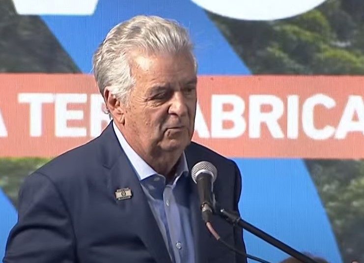 Walfrido dos Mares Guia se emociona ao falar de Lula: ‘Caiu várias vezes e em todas ele se levantou’