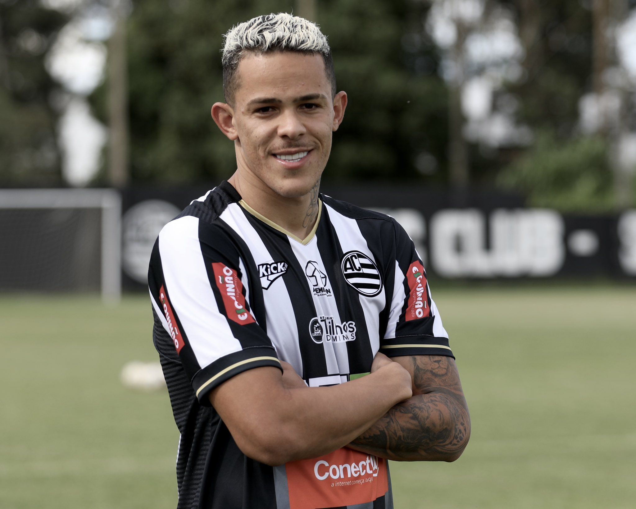 Athletic contrata volante Wallisson, ex-Cruzeiro