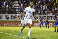 Ex-Cruzeiro, atacante Wallyson alcança marca histórica pelo ABC