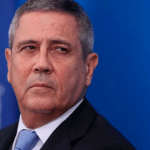 Réu no STF, general Braga Netto quebra o dente na prisão e recebe atendimento emergencial