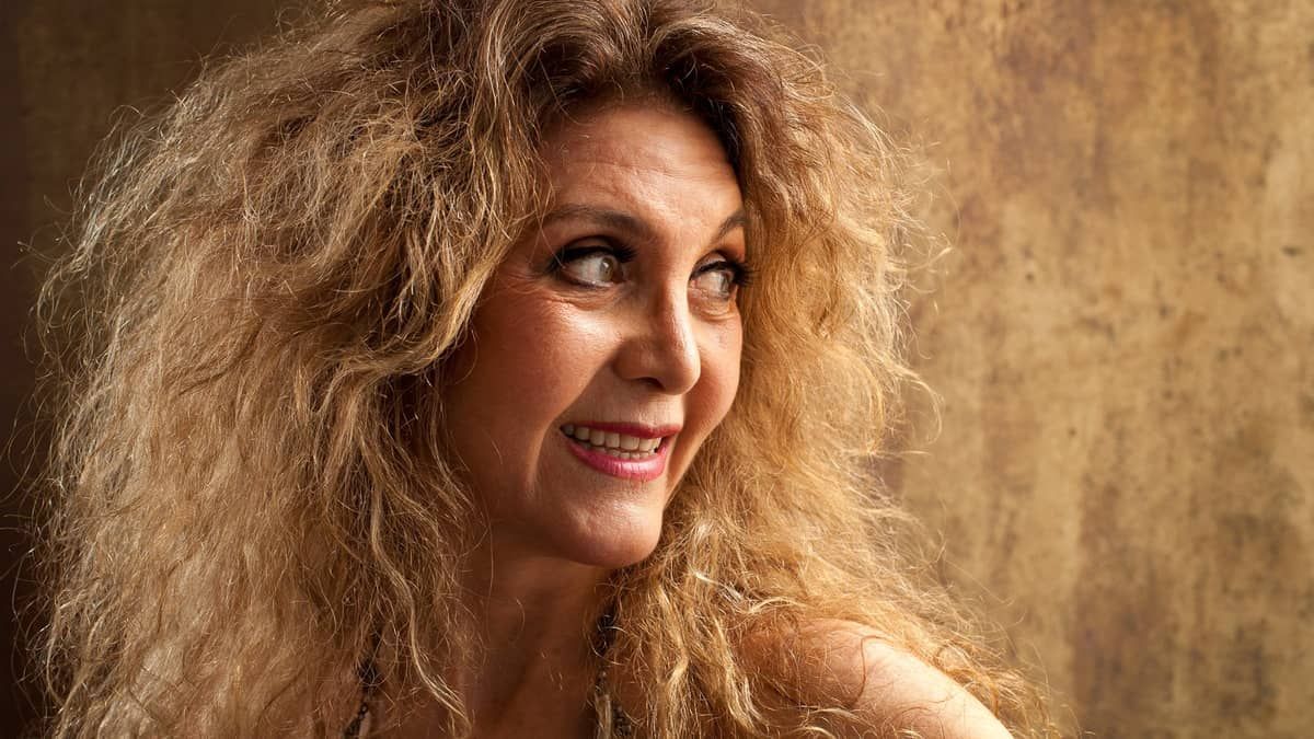 Wanderléa comemora 60 anos de carreira e lança disco de chorinhos 