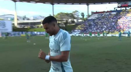 Wanderson deixou o gramado do estádio Kleber Andrade antes do jogo entre Cruzeiro e Banfield-ARG