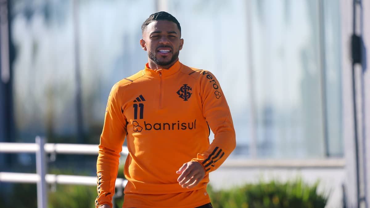 Wanderson, do Inter, projeta decisão com Bolívar: 'Não pode perder o foco'