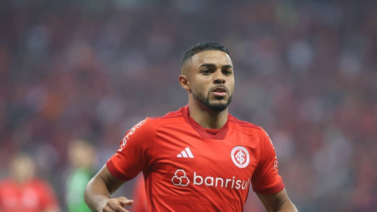 Inter e Vasco escalados com mudanças para a 10ª rodada do Brasileirão 