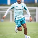 Cruzeiro: Wanderson treina e aumenta chances de enfrentar o Palmeiras pelo Brasileiro