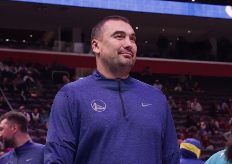 Auxiliar técnico de time da NBA morre após passar mal em jantar com a equipe