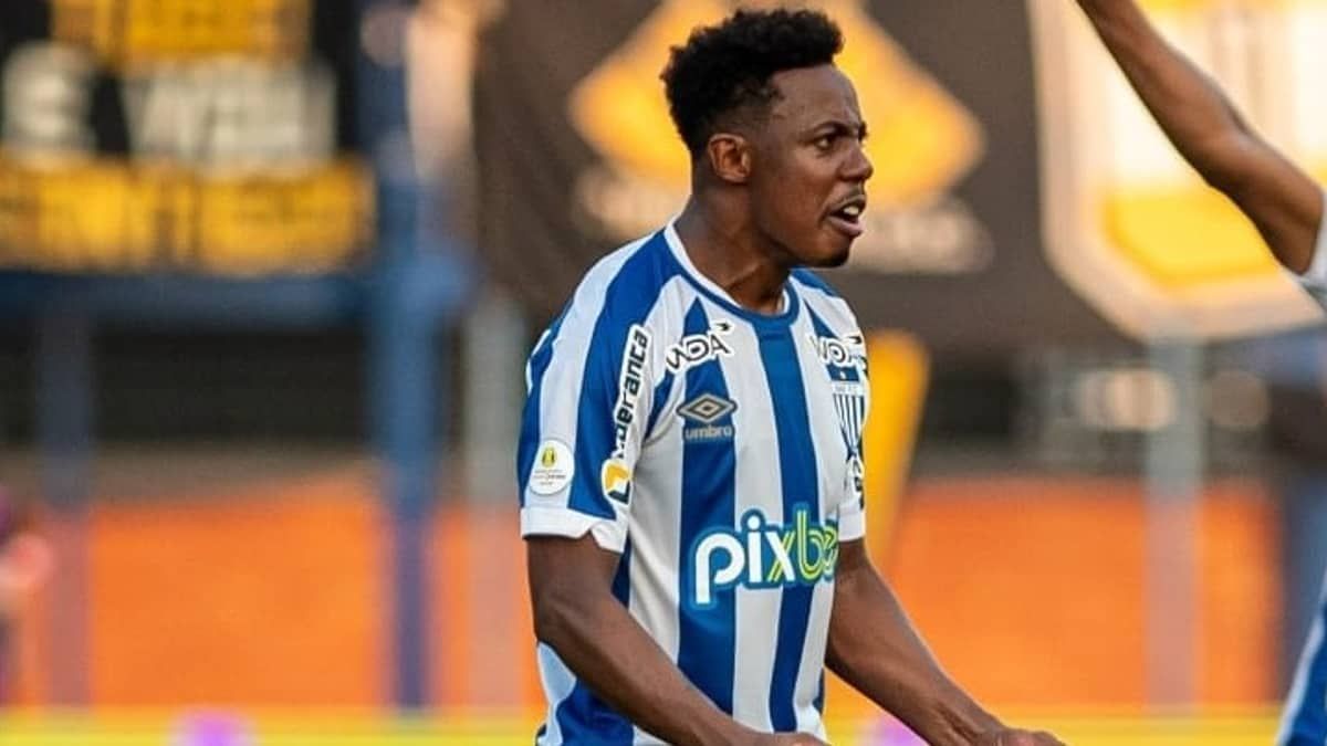 Volante Wellington confia em arrancada do Avaí na Série B do Brasileiro
