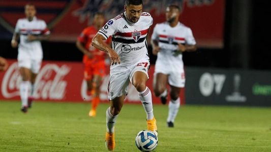 Wellington Rato marcou o primeiro gol do São Paulo contra o Puerto Cabello, na Sul-Americana