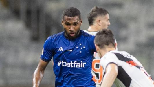Wesley em partida entre Cruzeiro e Vasco, pela Série A