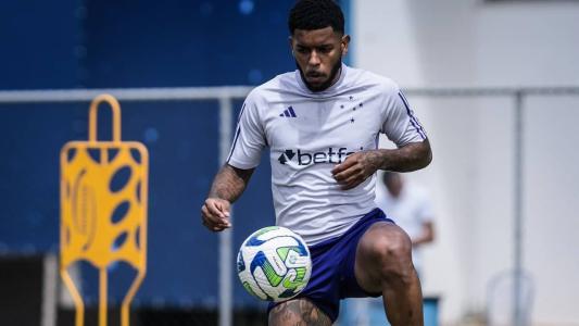 Wesley Gasolina foi operado no fim de fevereiro por causa de lesões joelho direito