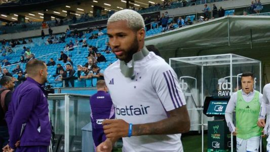 Wesley Ribeiro no aquecimento para Grêmio 1 x 1 Cruzeiro