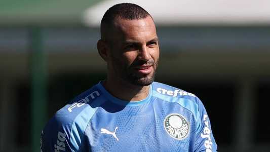 Weverton comemorou marca superada de Marcos e falou sobre o próximo adversário, o Athletico