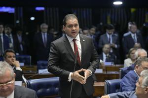 STF apura se Weverton Rocha interferiu em investigação de assassinato no MA
