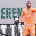 Weverton sai em defesa de Veiga e minimiza derrotas seguidas do Palmeiras