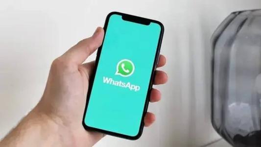 WhatsApp ficou cerca de meia hora fora do ar no mundo todo
