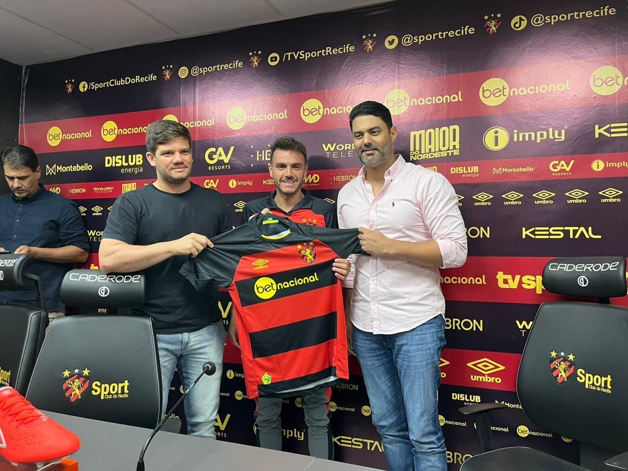 Soso vai acompanhar jogos do Sub-20 do Sport na Copinha: 'Gosta de jovens talentos'