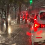Motoristas enfrentam trânsito em BH e em rodovias que cortam Minas nesta sexta