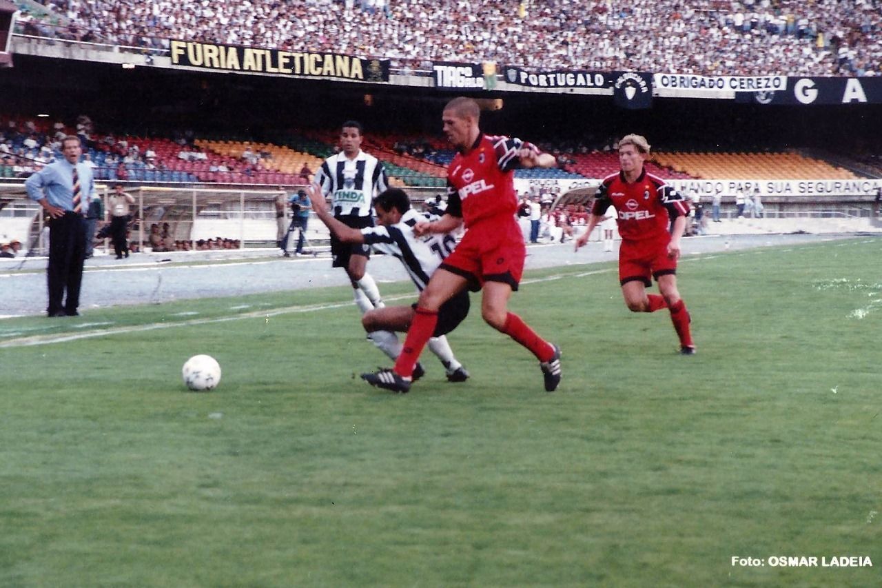 Atlético fez jogo histórico contra gigante europeu, aniversariante deste sábado (16)