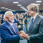 Lula critica 'acusações levianas' em indiretas à Lava-Jato durante posse de Gonet com Dodge e Janot