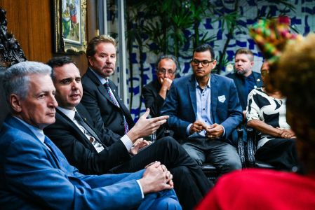 Rodrigo Pacheco se reúne com servidores mineiros para tratar da dívida de Minas Gerais com a União