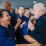 ‘Ninguém gosta de trabalhar de doméstica’, diz Lula em evento com terceirizados do Planalto