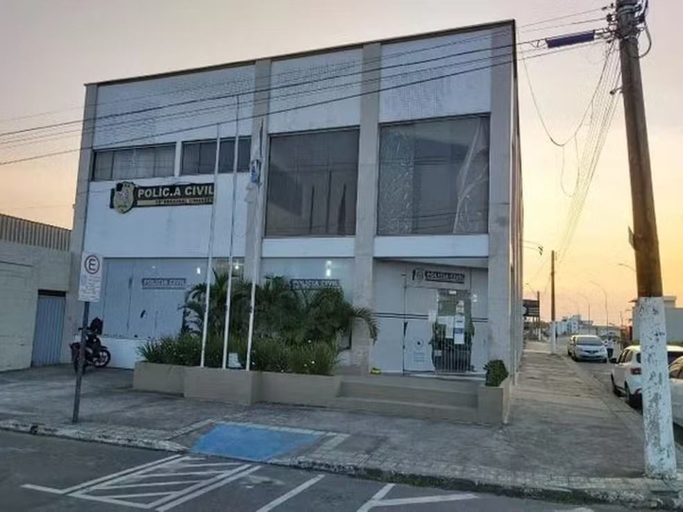 Bebê de 1 ano morre após ser esquecido dentro do carro pelo pai no Espírito Santo