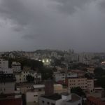BH pode ter chuva moderada a forte na noite de domingo (12), alerta Defesa Civil