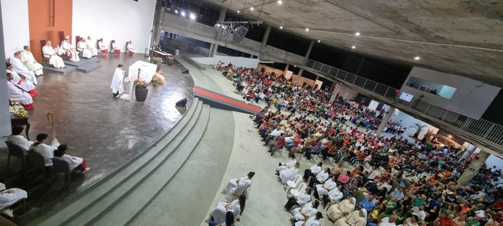 Dom Walmor celebra missa de Natal na manhã desta quarta (25), na Catedral Cristo Rei, em BH
