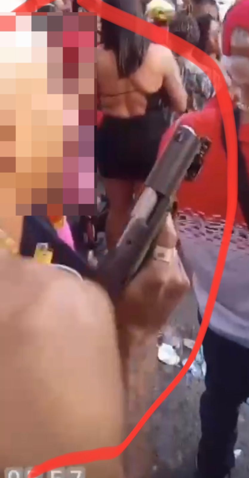 Jovem que aparece em vídeo ostentando arma é preso em BH