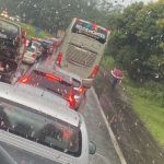 Volta para casa é marcada por acidentes; MG-10 registra congestionamento de 15 km