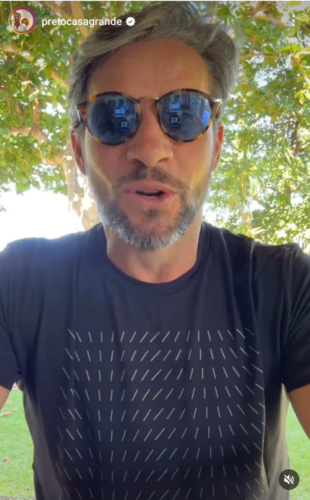 Ex-jogador agita mercado e diz que Bahia fechou com camisa 9 famoso