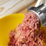 Vigilância Sanitária de BH aperta cerco em açougues; veja os principais problemas